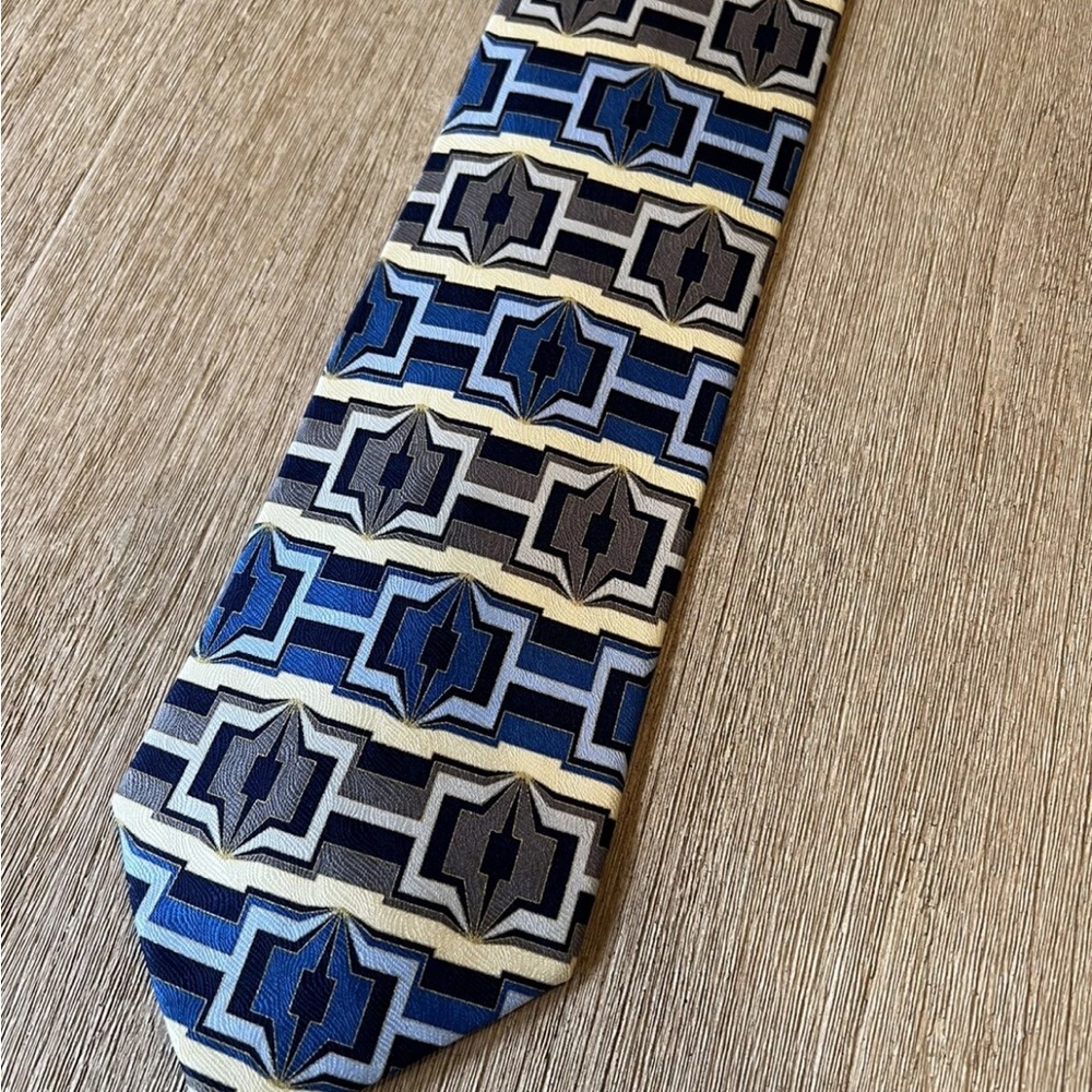 Farrentino Ferre Mens Tie Blue Beige and Black Geometric 100% Silk Made In Italy